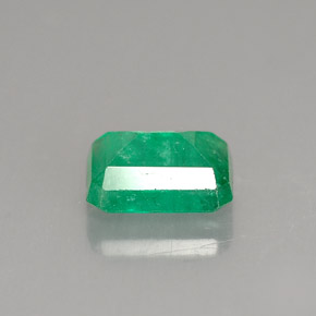 Emerald Gemstone in 8 x 6 mm (calibrated) Size for Sale, Emerald Stone in Green Color
