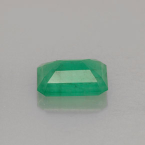 Emerald Gemstone in 8 x 6 mm (calibrated) Size for Sale, Emerald Stone in Green Color