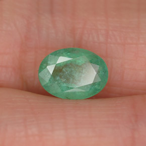 1.17 ct Green Emerald Stone, Natural Emerald in Oval Facet Shape for Sale