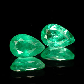 0.75 ct Green Emerald Stone, Natural Emerald in Pear Facet Shape for Sale