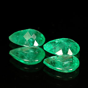 Emerald Gemstone in 6 x 4 mm (calibrated) Size for Sale, Emerald Stone in Green Color