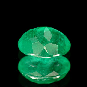Emerald Gemstone in 6.1 x 4.2 mm Size for Sale, Emerald Stone in Green Color