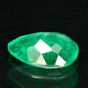 Emerald Gemstone in 6.5 x 4.3 mm Size for Sale, Emerald Stone in Green Color