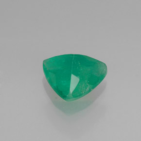 Emerald Gemstone in 7.6 x 7.1 mm Size for Sale, Emerald Stone in Green Color