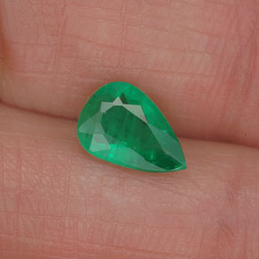 0.90 ct Green Emerald Gemstone, Emerald Gem in Pear Facet Shape for Sale.