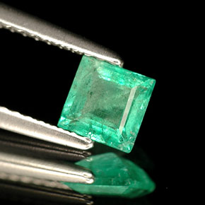 0.49 ct Green Emerald Stone, Natural Emerald in Square Facet Shape for Sale