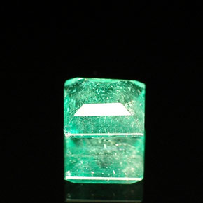 Emerald Gemstone in 5 x 5 mm (calibrated) Size for Sale, Emerald Stone in Green Color