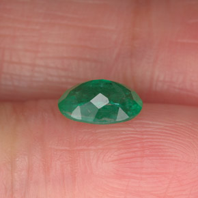 Emerald Gemstone in 7 x 5 mm (calibrated) Size for Sale, Emerald Stone in Green Color
