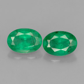1.45 ct Green Emerald Gemstone, Emerald Gem in Oval Facet Shape for Sale.