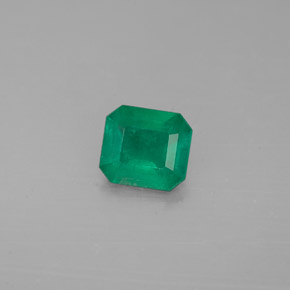 0.47 ct Green Emerald Gemstone, Emerald Gem in Octagon Facet Shape for Sale.