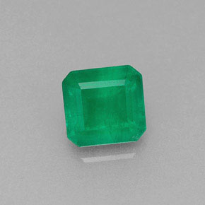 0.46 ct Green Emerald Gemstone, Emerald Gem in Octagon Facet Shape for Sale.