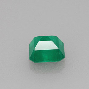 Emerald Gemstone in 4.8 x 4.6 mm Size for Sale, Emerald Stone in Green Color