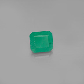 0.95 ct Green Emerald Stone, Natural Emerald in Octagon Facet Shape for Sale