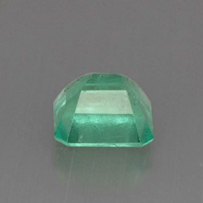 Emerald Gemstone in 6.6 x 6.2 mm Size for Sale, Emerald Stone in Green Color