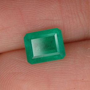 0.86 ct Green Emerald Stone, Natural Emerald in Octagon Facet Shape for Sale