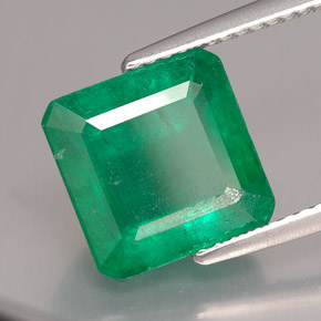 4.42 ct Green Emerald Stone, Natural Emerald in Octagon Facet Shape for Sale
