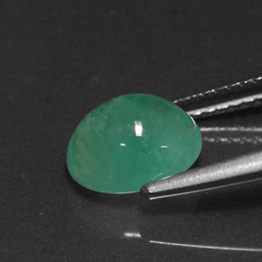 Emerald Gemstone in 8.6 x 6.9 mm Size for Sale, Emerald Stone in Green Color