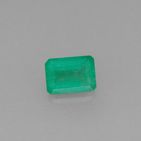0.37 ct Green Emerald Gemstone, Emerald Gem in Octagon Facet Shape for Sale.