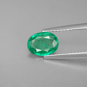 0.95 ct Green Emerald Gemstone, Emerald Gem in Oval Facet Shape for Sale.