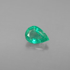 0.41 ct Green Emerald Gemstone, Emerald Gem in Pear Facet Shape for Sale.