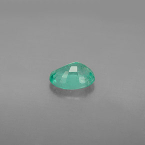 Emerald Gemstone in 7 x 5 mm (calibrated) Size for Sale, Emerald Stone in Green Color