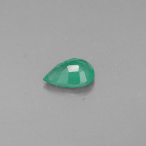 Emerald Gemstone in 6.7 x 4.7 mm Size for Sale, Emerald Stone in Green Color