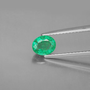 0.74 ct Green Emerald Gemstone, Emerald Gem in Oval Facet Shape for Sale.