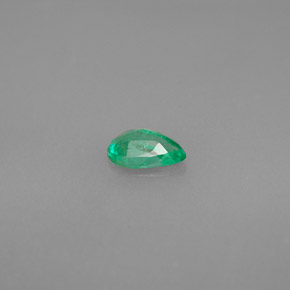 Emerald Gemstone in 5.9 x 3.8 mm Size for Sale, Emerald Stone in Green Color