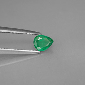 0.26 ct Green Emerald Stone, Natural Emerald in Pear Facet Shape for Sale