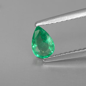 0.35 ct Green Emerald Gemstone, Emerald Gem in Pear Facet Shape for Sale.