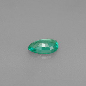 Emerald Gemstone in 6 x 4 mm (calibrated) Size for Sale, Emerald Stone in Green Color