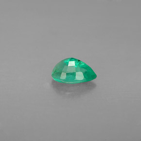Emerald Gemstone in 6 x 4 mm (calibrated) Size for Sale, Emerald Stone in Green Color