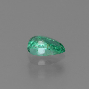 Emerald Gemstone in 6 x 4 mm (calibrated) Size for Sale, Emerald Stone in Green Color