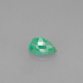 Emerald Gemstone in 6 x 4 mm (calibrated) Size for Sale, Emerald Stone in Green Color