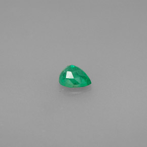 Emerald Gemstone in 5 x 4.1 mm Size for Sale, Emerald Stone in Green Color