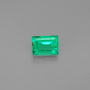 0.38 ct Green Emerald Gemstone, Emerald Gem in Baguette Facet Shape for Sale.