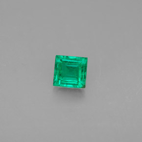 0.28 ct Green Emerald Gemstone, Emerald Gem in Square Facet Shape for Sale.