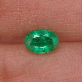 0.44 ct Green Emerald Gemstone, Emerald Gem in Oval Facet Shape for Sale.
