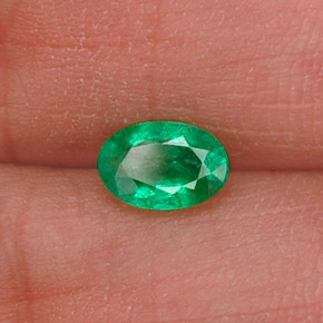 0.44 ct Green Emerald Stone, Natural Emerald in Oval Facet Shape for Sale