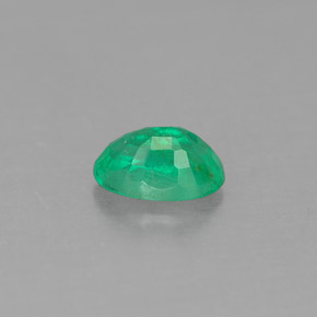 Emerald Gemstone in 6.1 x 4.2 mm Size for Sale, Emerald Stone in Green Color
