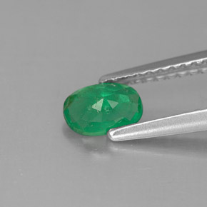 Emerald Gemstone in 6 x 4 mm (calibrated) Size for Sale, Emerald Stone in Green Color