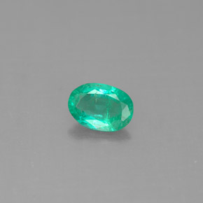 0.35 ct Green Emerald Gemstone, Emerald Gem in Oval Facet Shape for Sale.