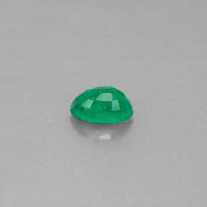 Emerald Gemstone in 6 x 4 mm (calibrated) Size for Sale, Emerald Stone in Green Color