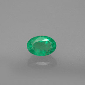 0.60 ct Green Emerald Gemstone, Emerald Gem in Oval Facet Shape for Sale.