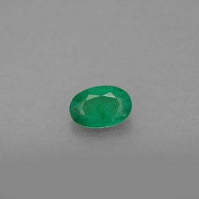 0.47 ct Green Emerald Gemstone, Emerald Gem in Oval Facet Shape for Sale.