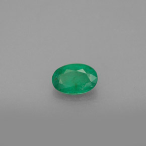 0.47 ct Green Emerald Stone, Natural Emerald in Oval Facet Shape for Sale