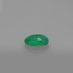 Emerald Gemstone in 6 x 4 mm (calibrated) Size for Sale, Emerald Stone in Green Color