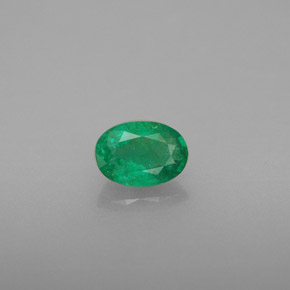 0.45 ct Green Emerald Gemstone, Emerald Gem in Oval Facet Shape for Sale.
