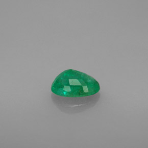 Emerald Gemstone in 6 x 4 mm (calibrated) Size for Sale, Emerald Stone in Green Color