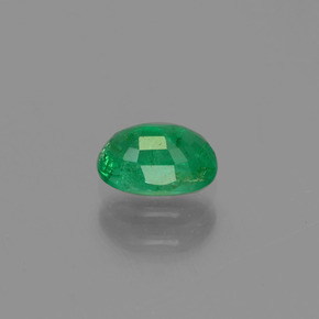 Emerald Gemstone in 6.2 x 4.2 mm Size for Sale, Emerald Stone in Green Color